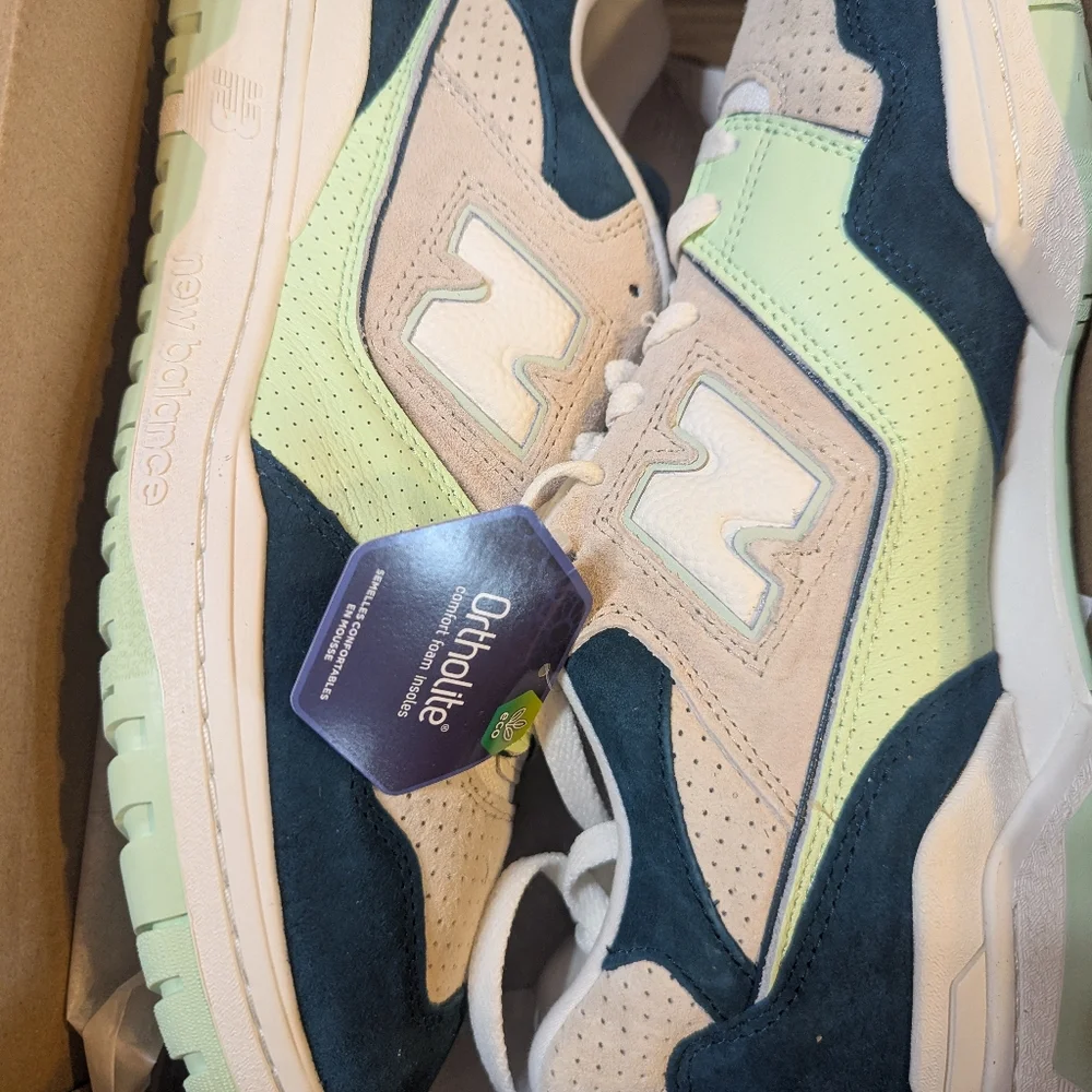 New Balance Men's 550 Suede Sneakers in Mint, Navy & Cream - Picture 4 of 5
